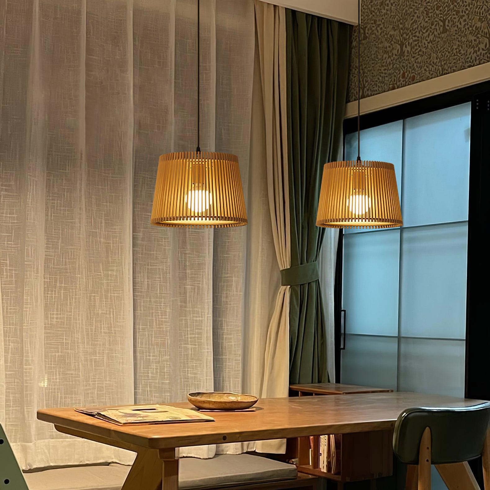 Clou Wood Retro Pendant Lamp