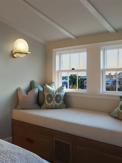 Lumeneria Wall Lamp