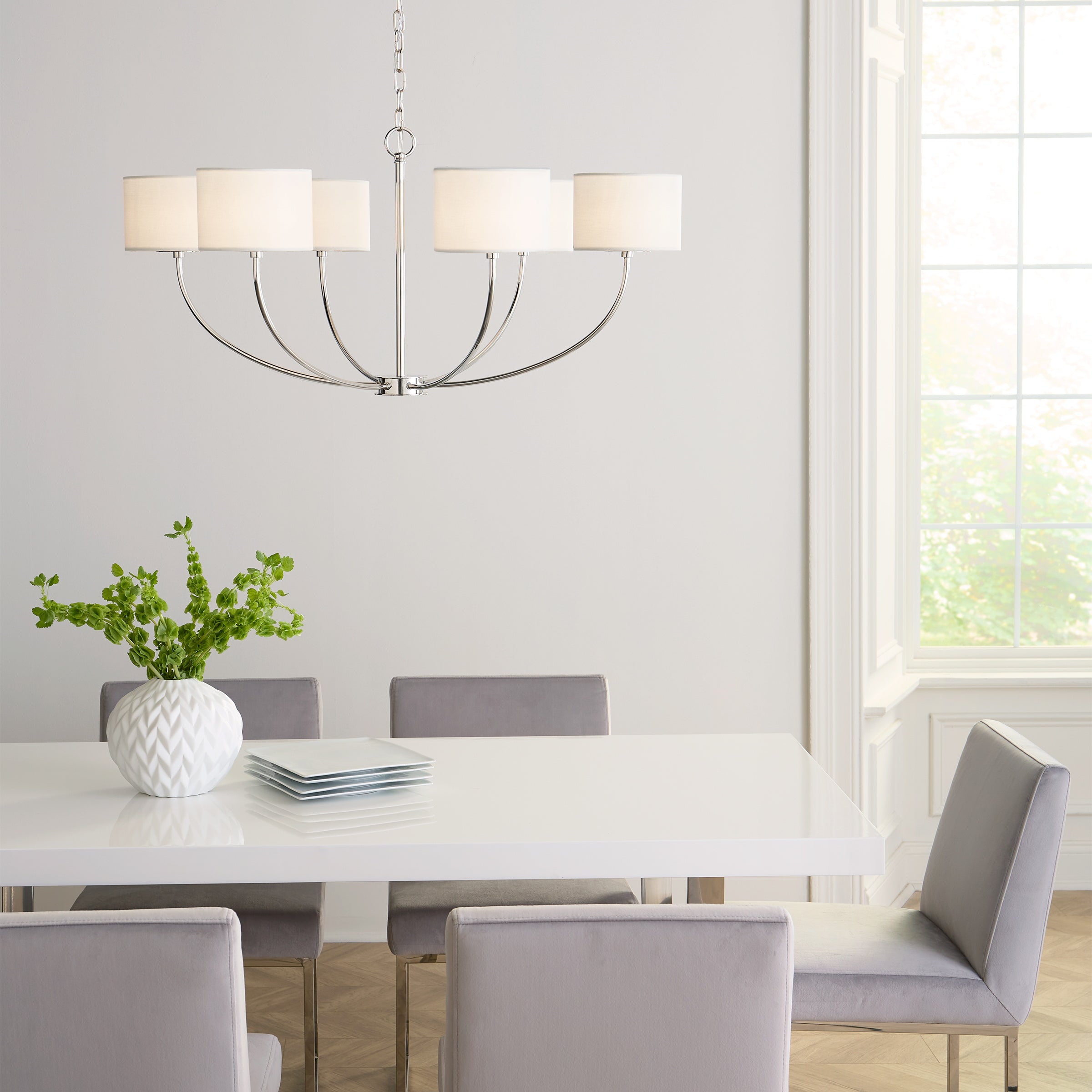 Mirirena Chandelier