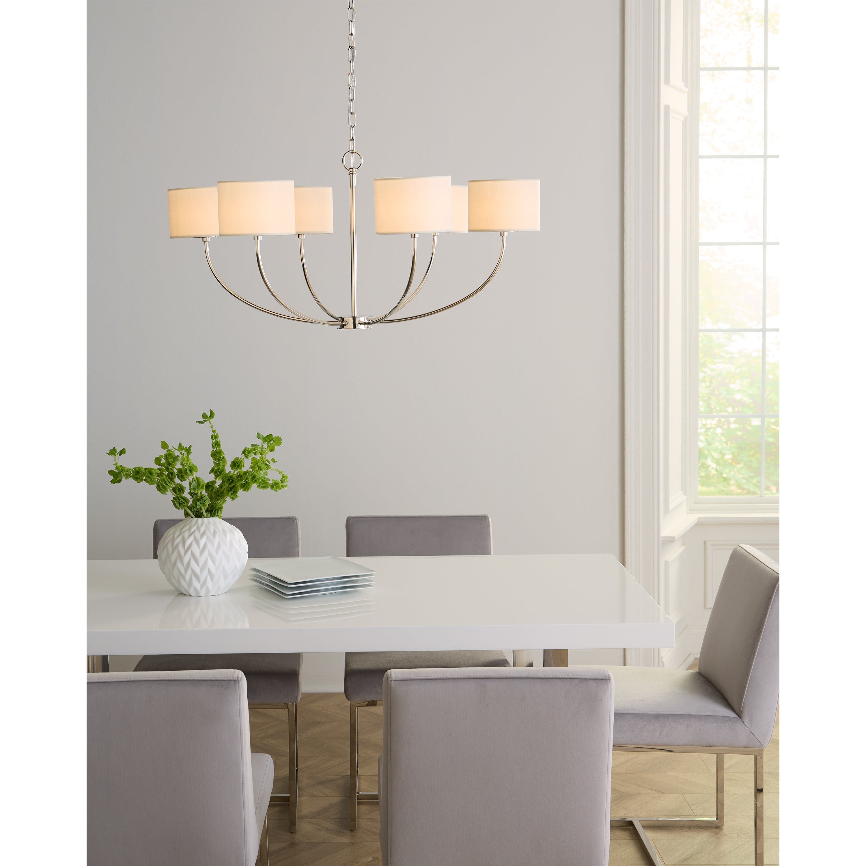 Mirirena Chandelier