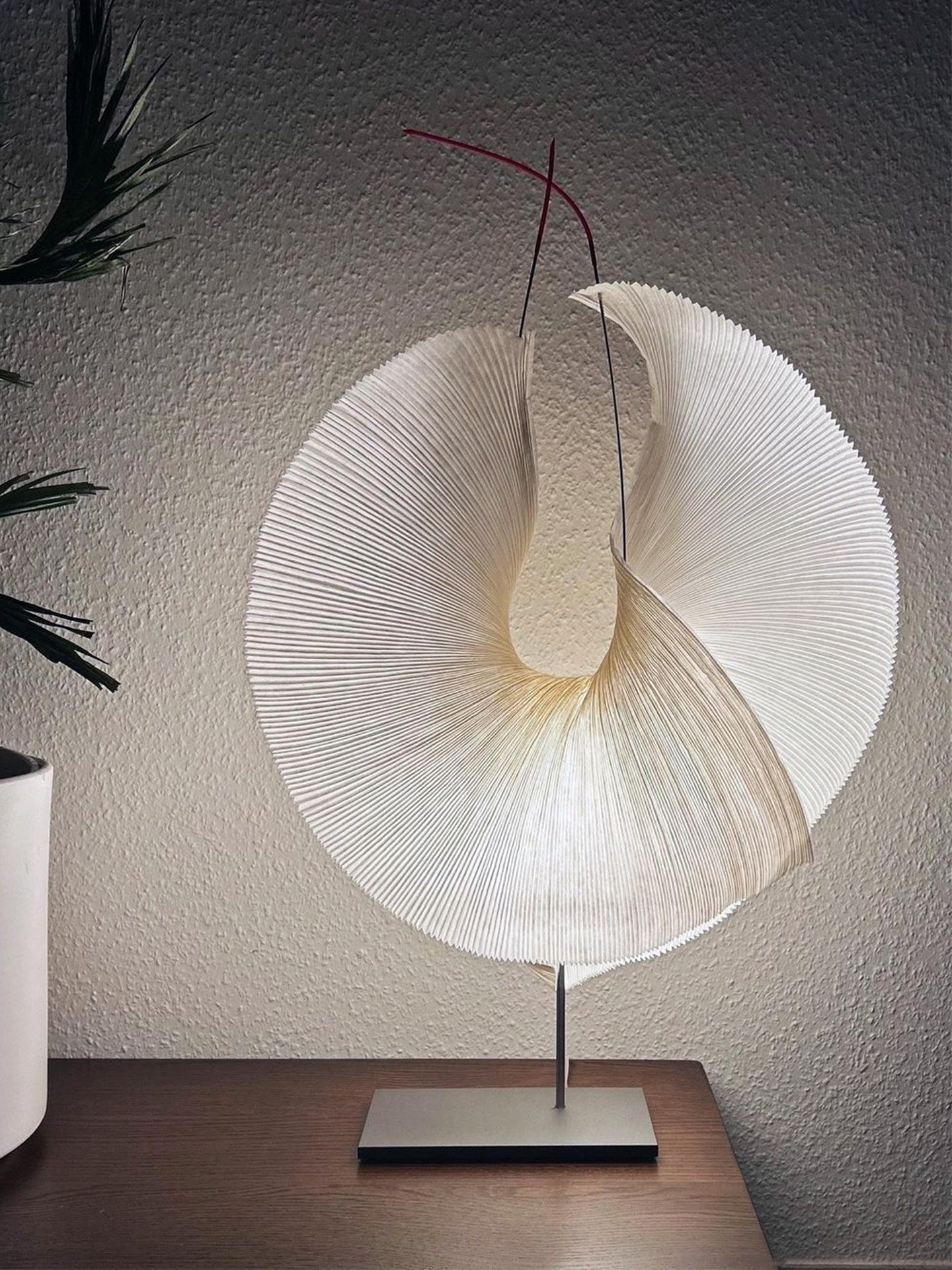 Piaenina Pleated Paper Lamp