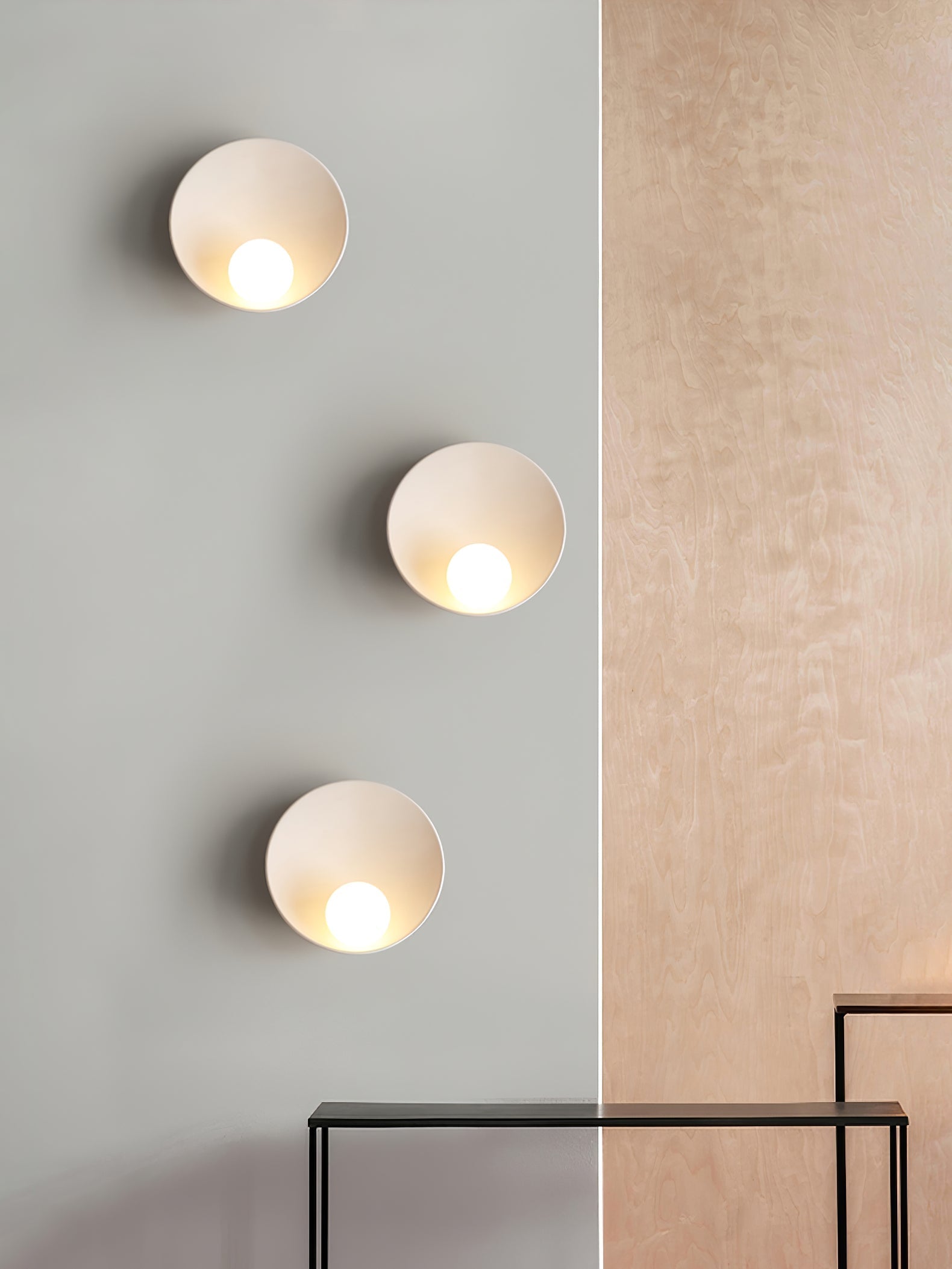 Ersila Modern Minimalist Resin Wall Lamp