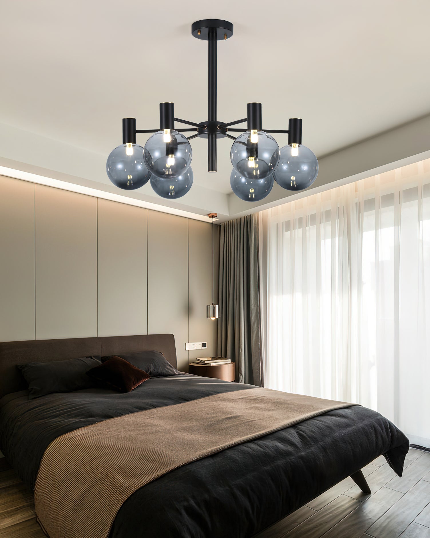 Smoakline Chandelier