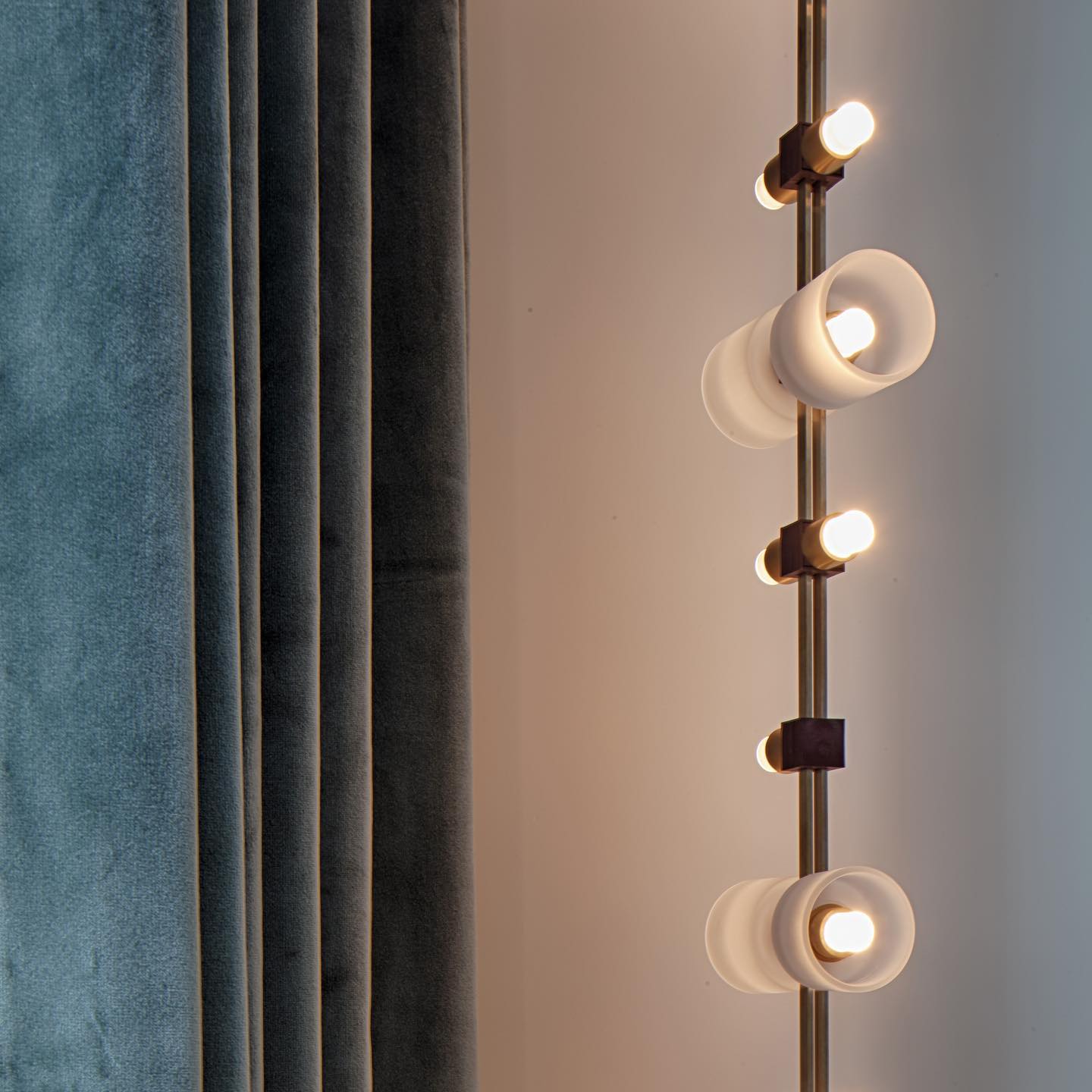 Rivisise Pendant Lamp