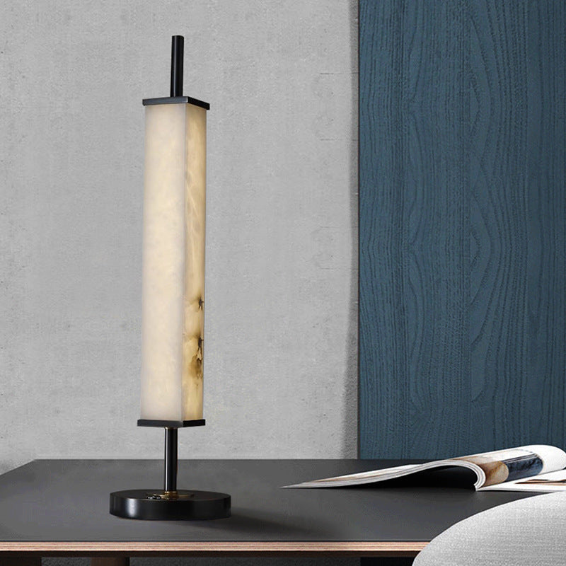 Lioraniella Table Lamp