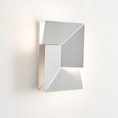 Arthaen Shadows Grand Sconce Wall lamp