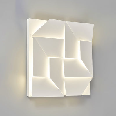 Arthaen Shadows Grand Sconce Wall lamp