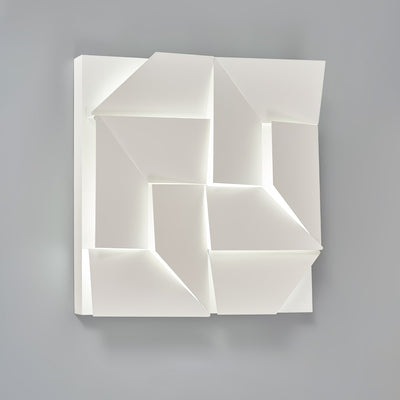 Wynor Shadows Grand Sconce Wall Lamp