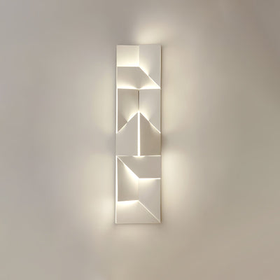 Arthaen Shadows Grand Sconce Wall lamp