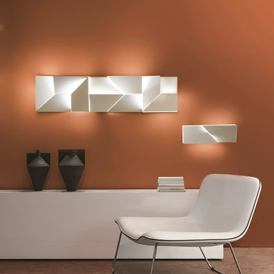 Arthaen Shadows Grand Sconce Wall lamp