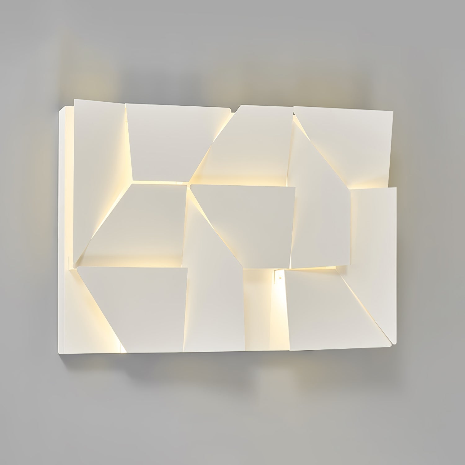 Arthaen Shadows Grand Sconce Wall lamp