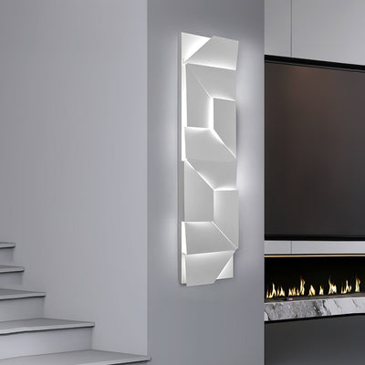 Arthaen Shadows Grand Sconce Wall lamp