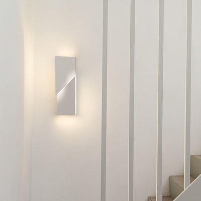 Arthaen Shadows Grand Sconce Wall lamp