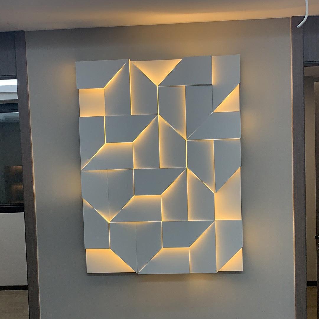 Wynor Shadows Grand Sconce Wall Lamp