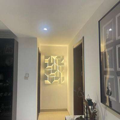Arthaen Shadows Grand Sconce Wall lamp
