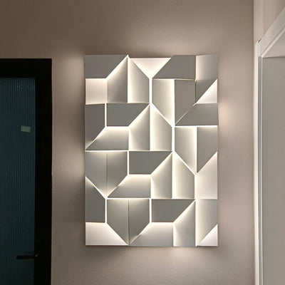 Arthaen Shadows Grand Sconce Wall lamp