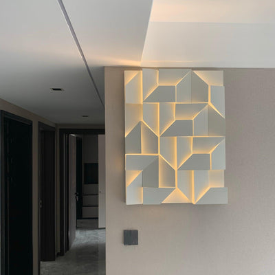 Arthaen Shadows Grand Sconce Wall lamp