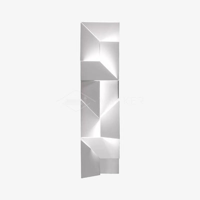 Arthaen Shadows Grand Sconce Wall lamp