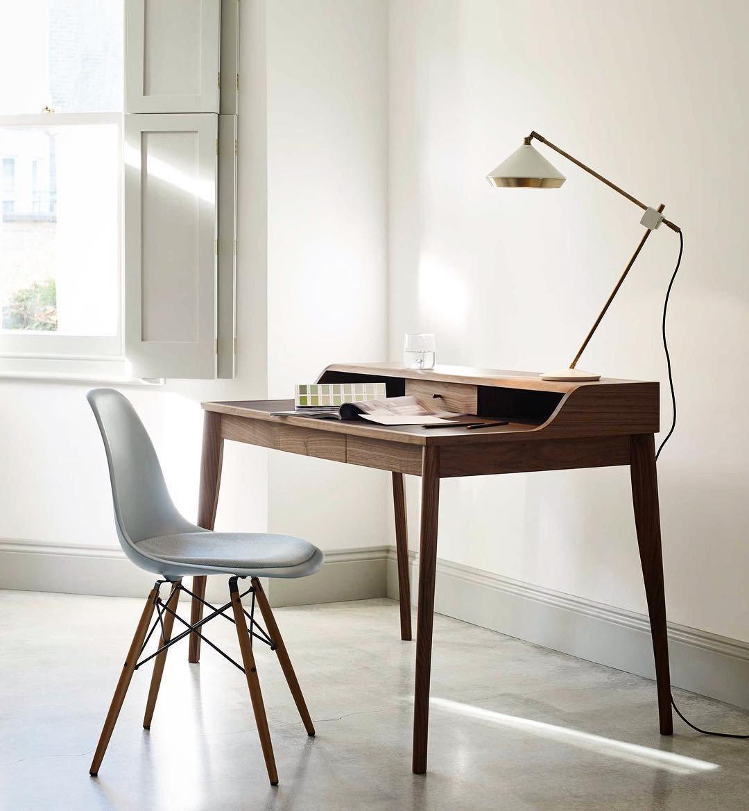 Hazel Modern Table Lamp