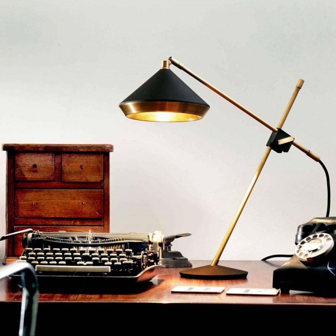 Hazel Modern Table Lamp