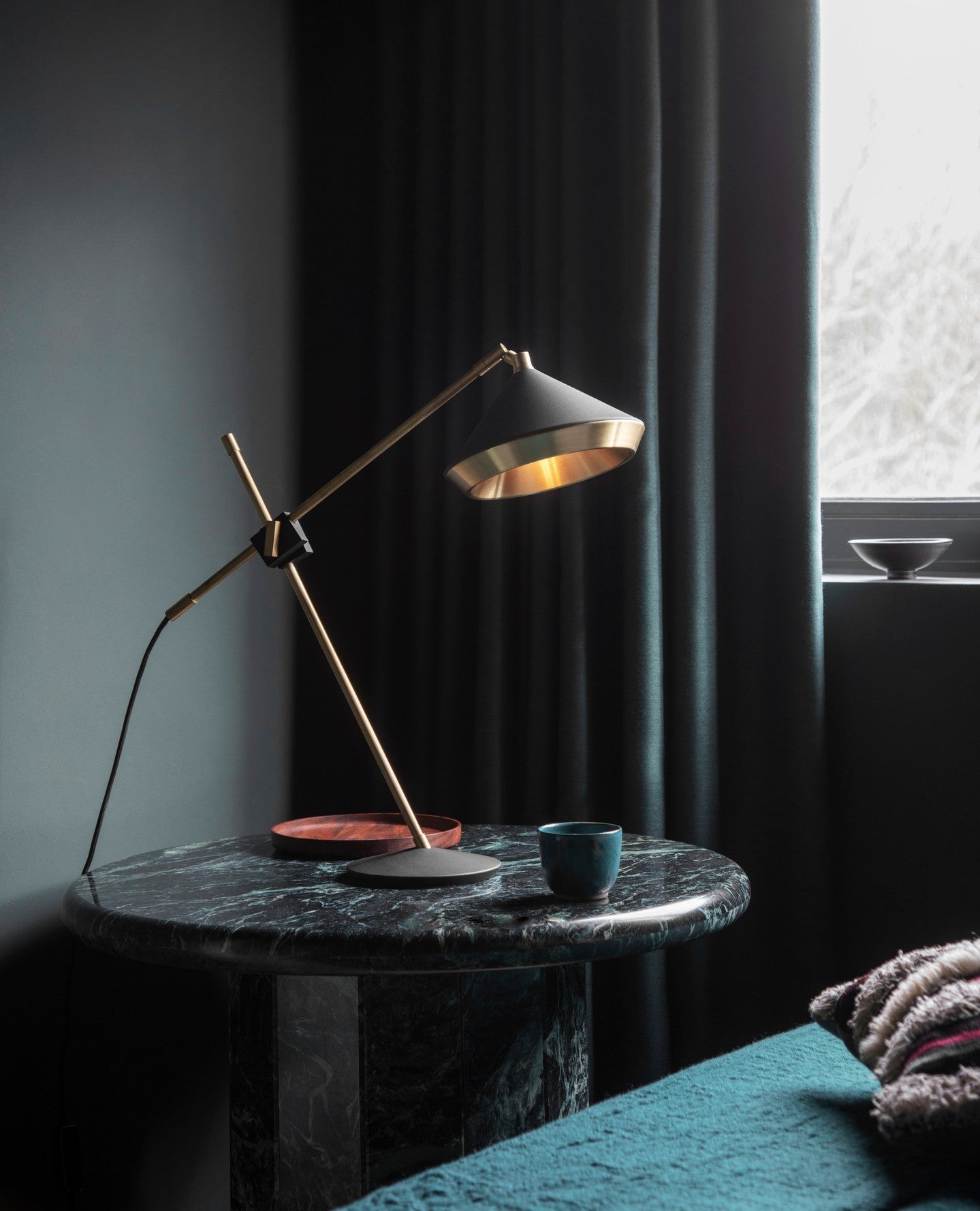 Hazel Modern Table Lamp