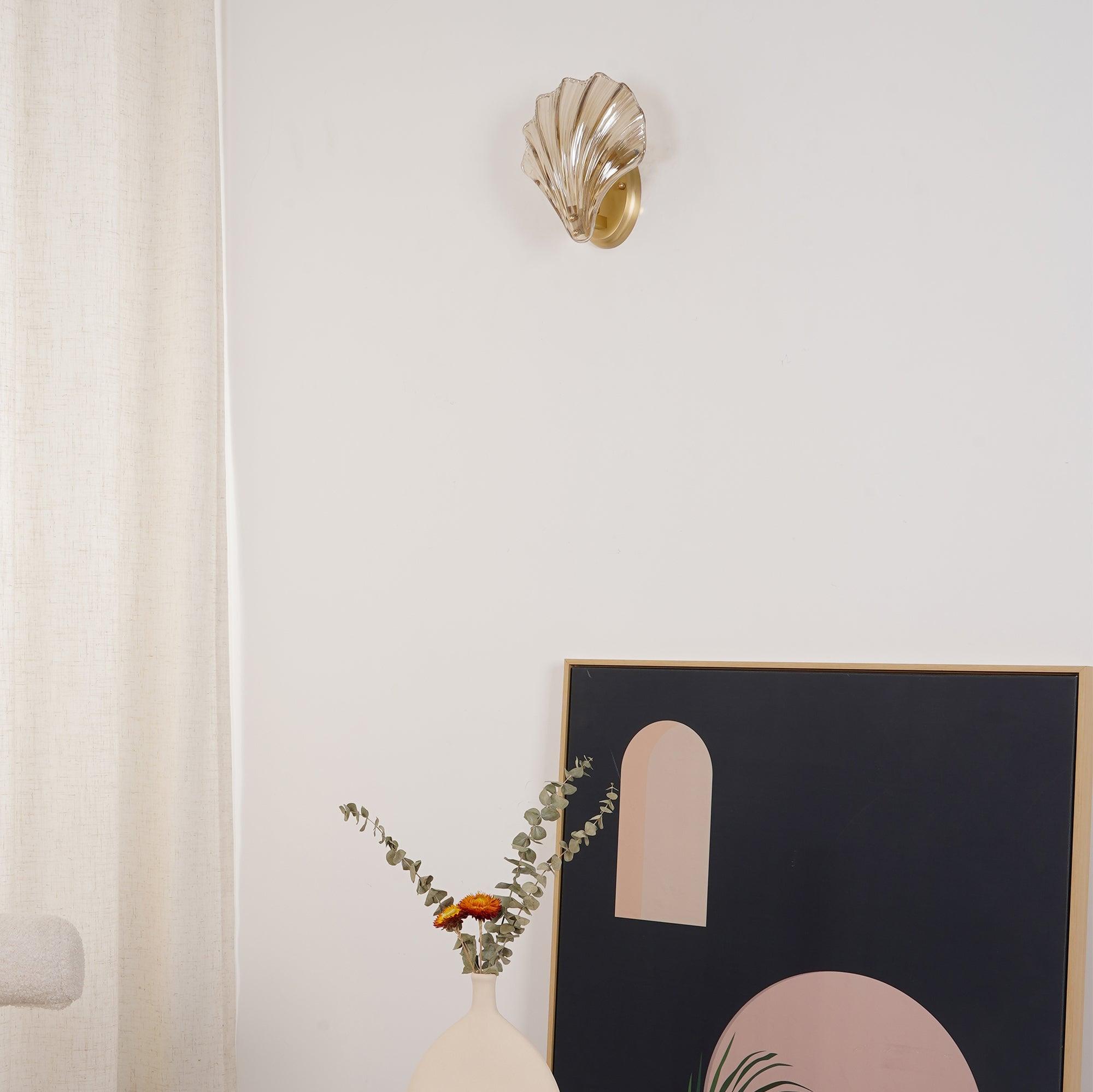 Neo Premium Elegance Brass Glass Wall Light