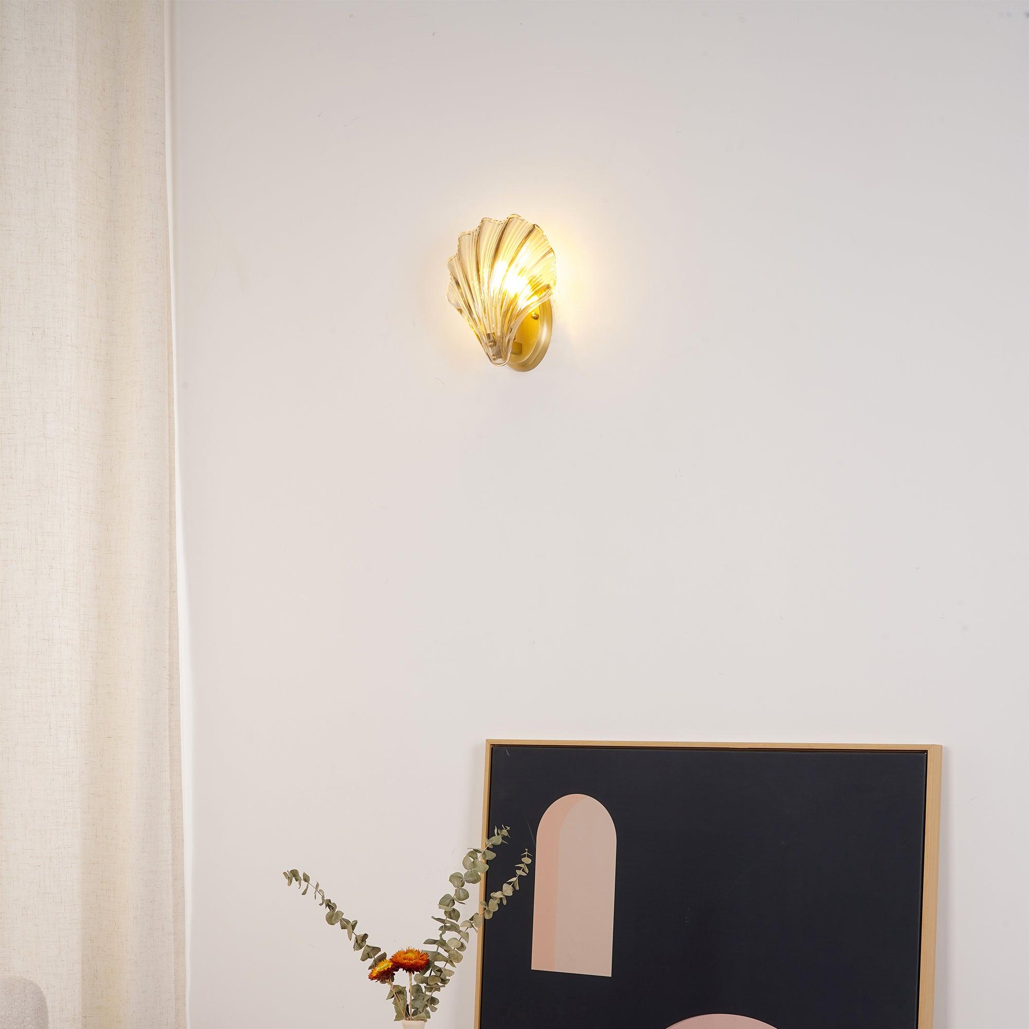 Neo Premium Elegance Brass Glass Wall Light
