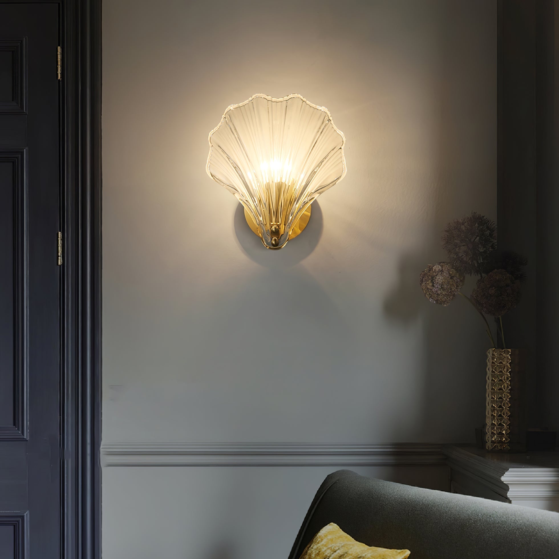 Neo Premium Elegance Brass Glass Wall Light