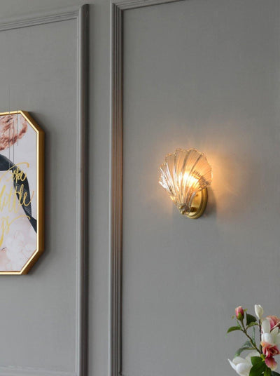 Neo Premium Elegance Brass Glass Wall Light