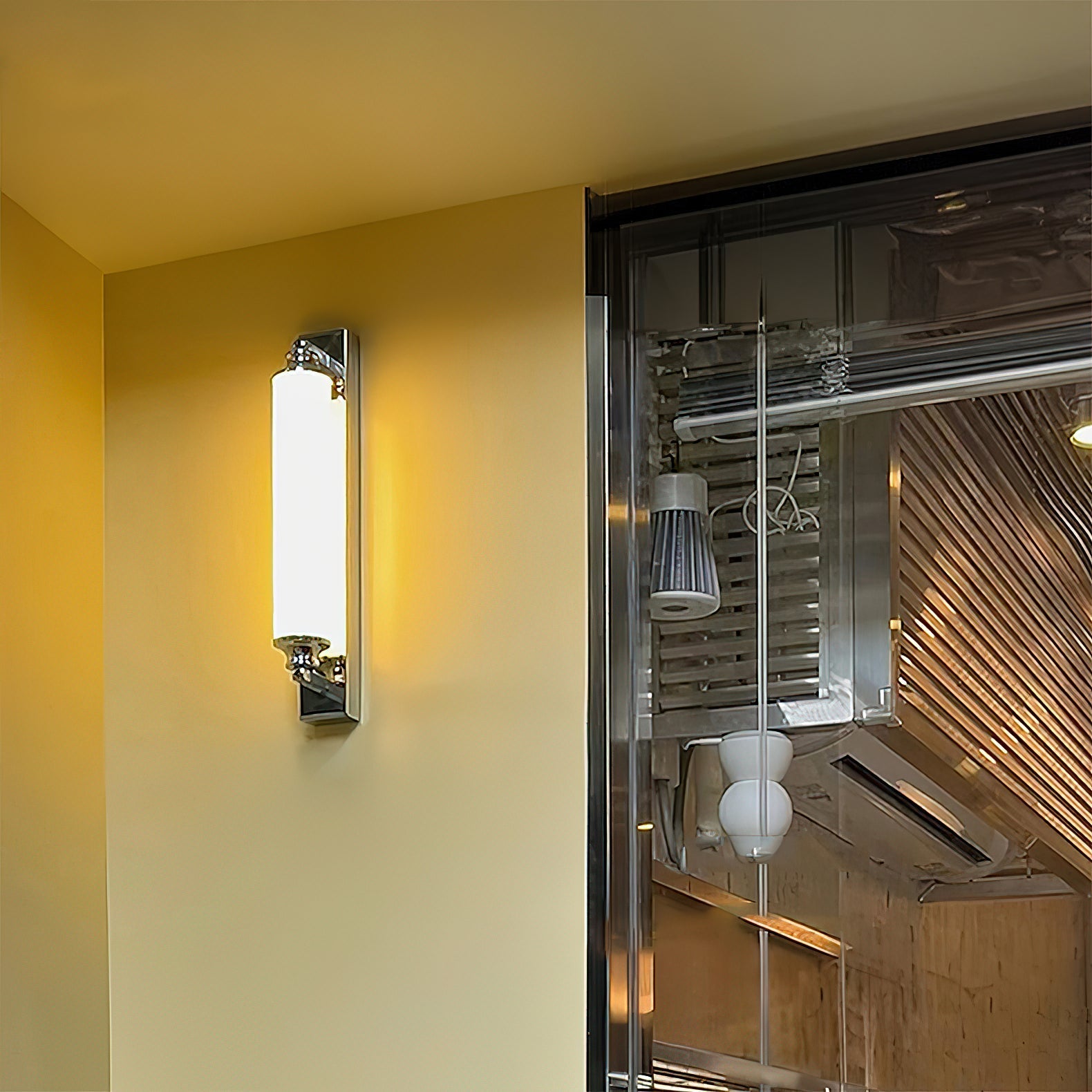 Merrick Wall Lamp
