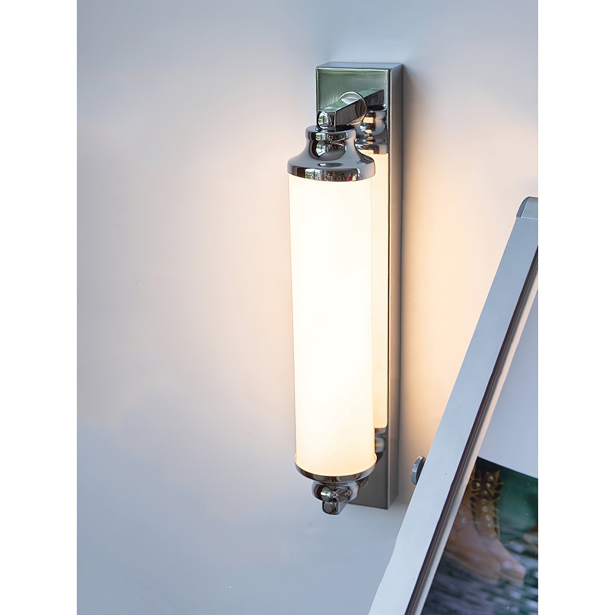 Merrick Wall Lamp