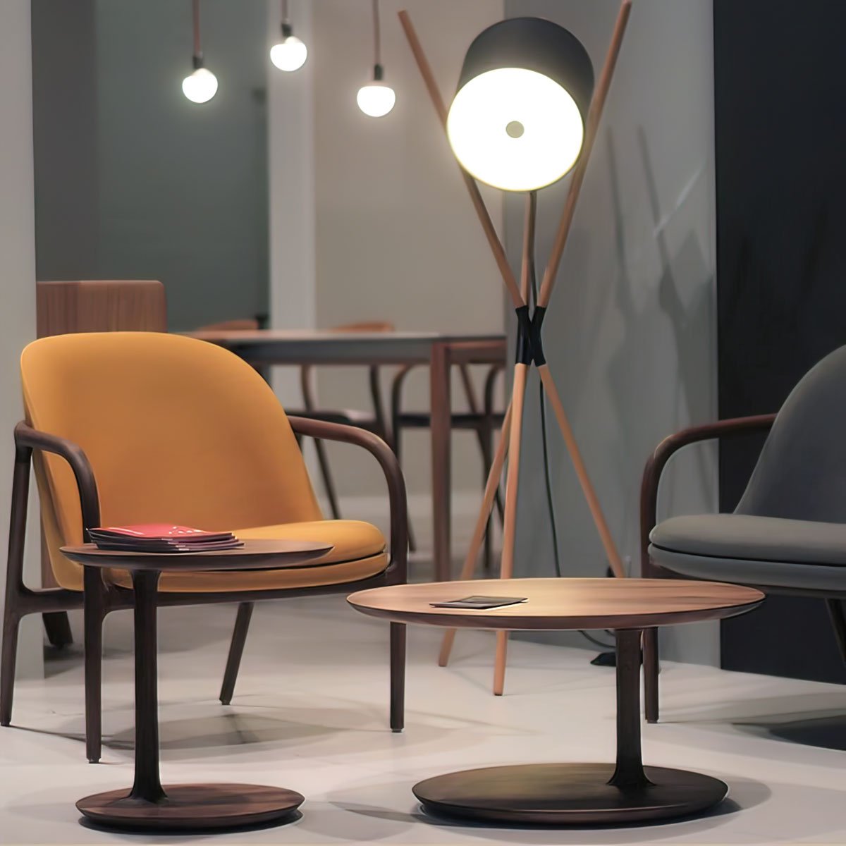 Syloena Contemporary Wood Floor Lamp
