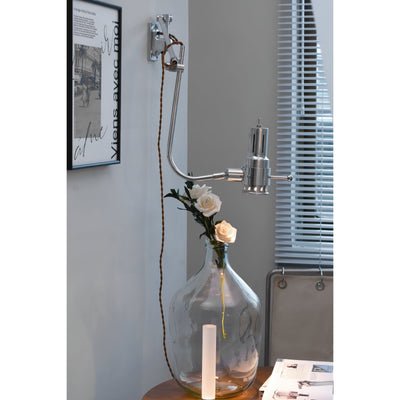 Viraiira Wall Lamp