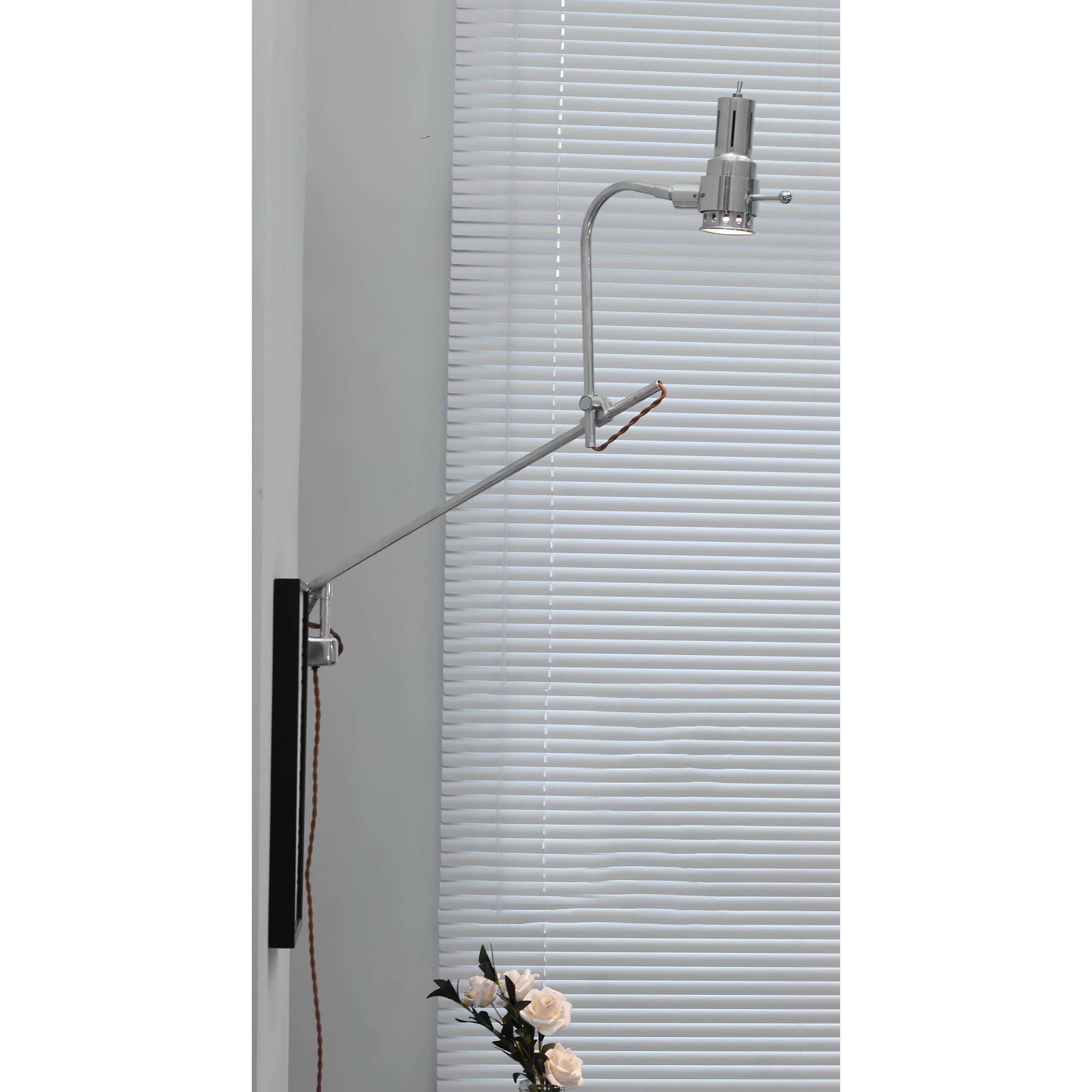 Viraiira Wall Lamp