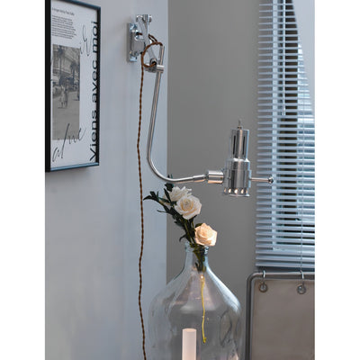 Viraiira Wall Lamp