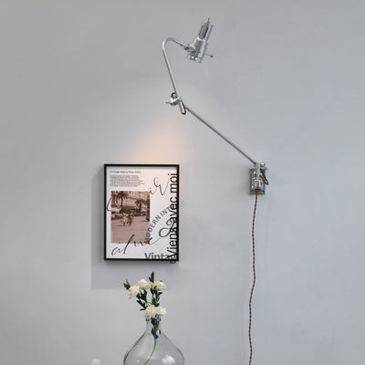 Viraiira Wall Lamp
