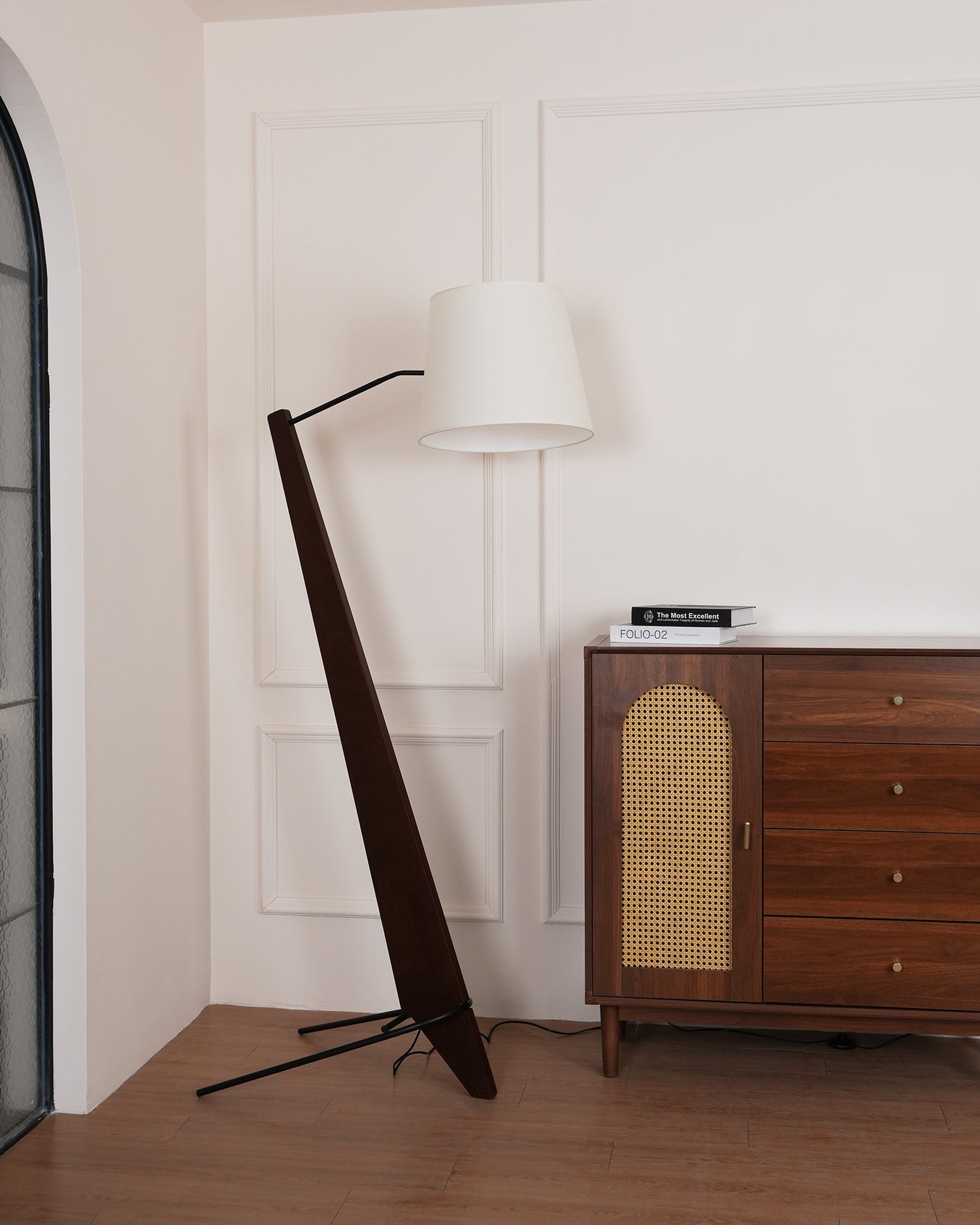 Vyran Wood Fabric Floor Lamp