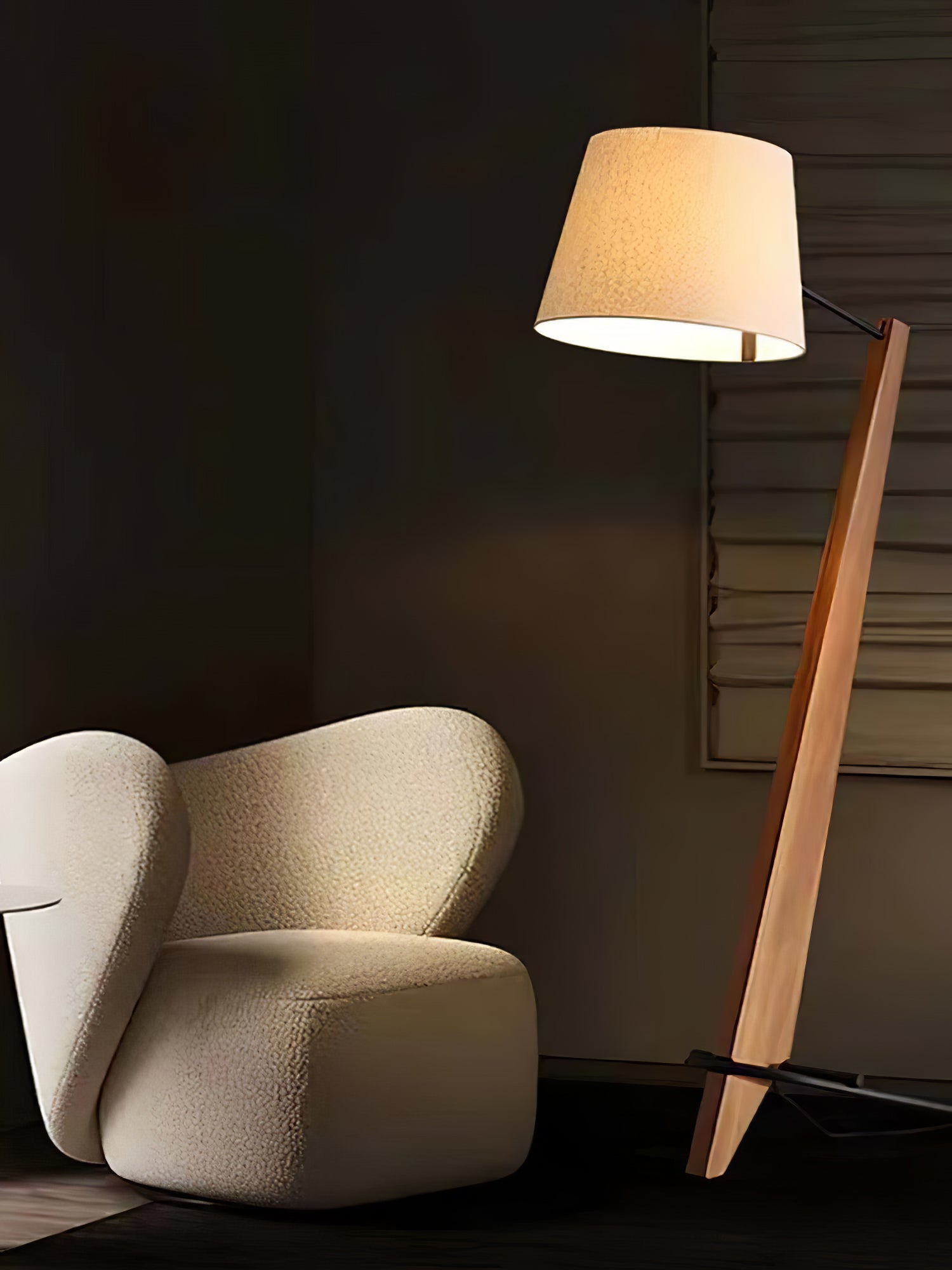 Vyran Wood Fabric Floor Lamp