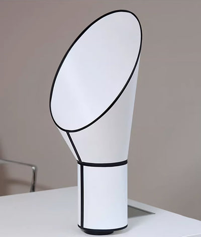 Celestrow Artful Outline Table Lamp