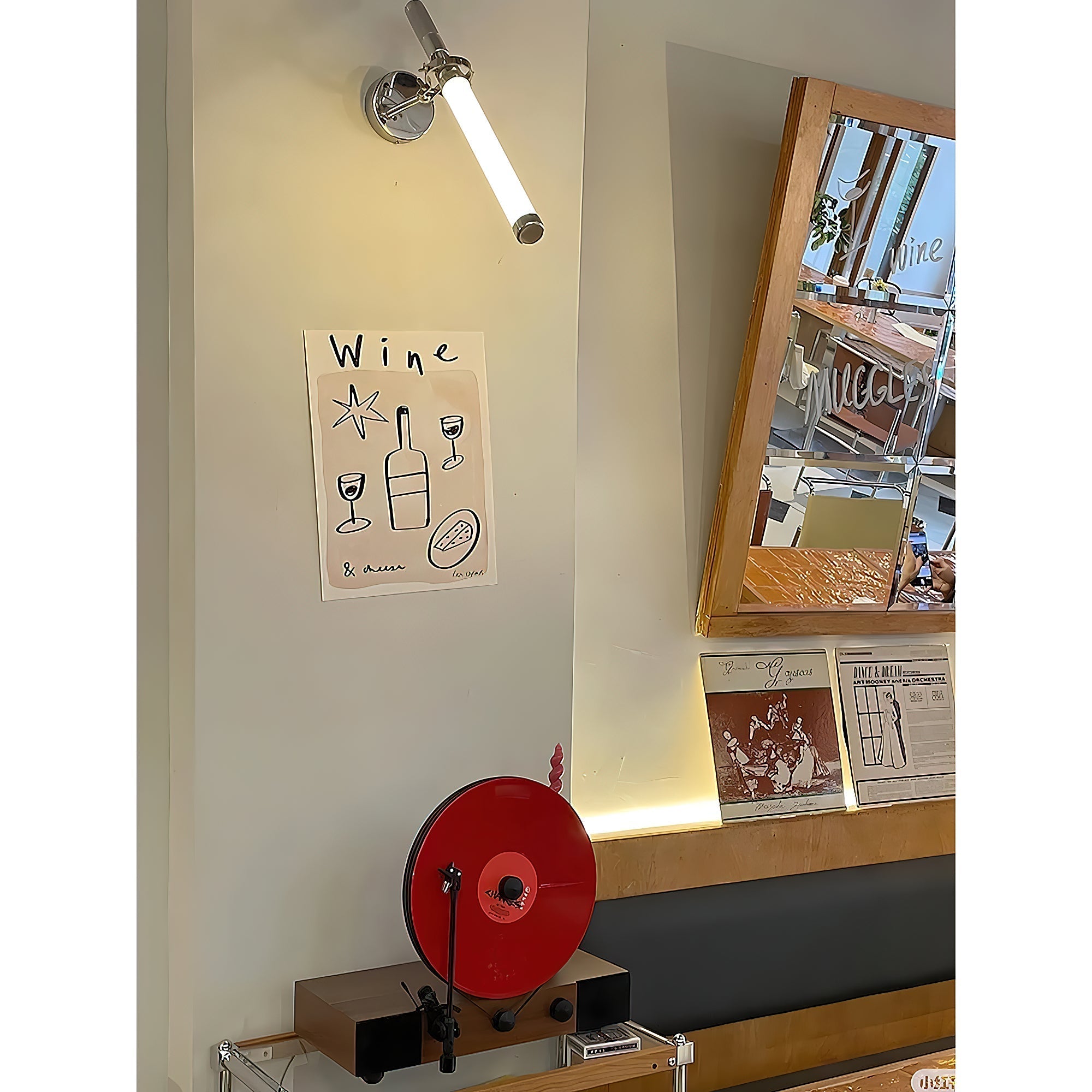 Velerelle Wall Lamp