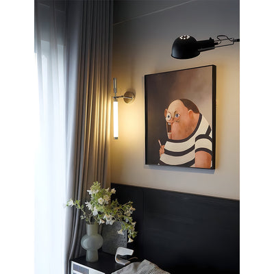 Velerelle Wall Lamp