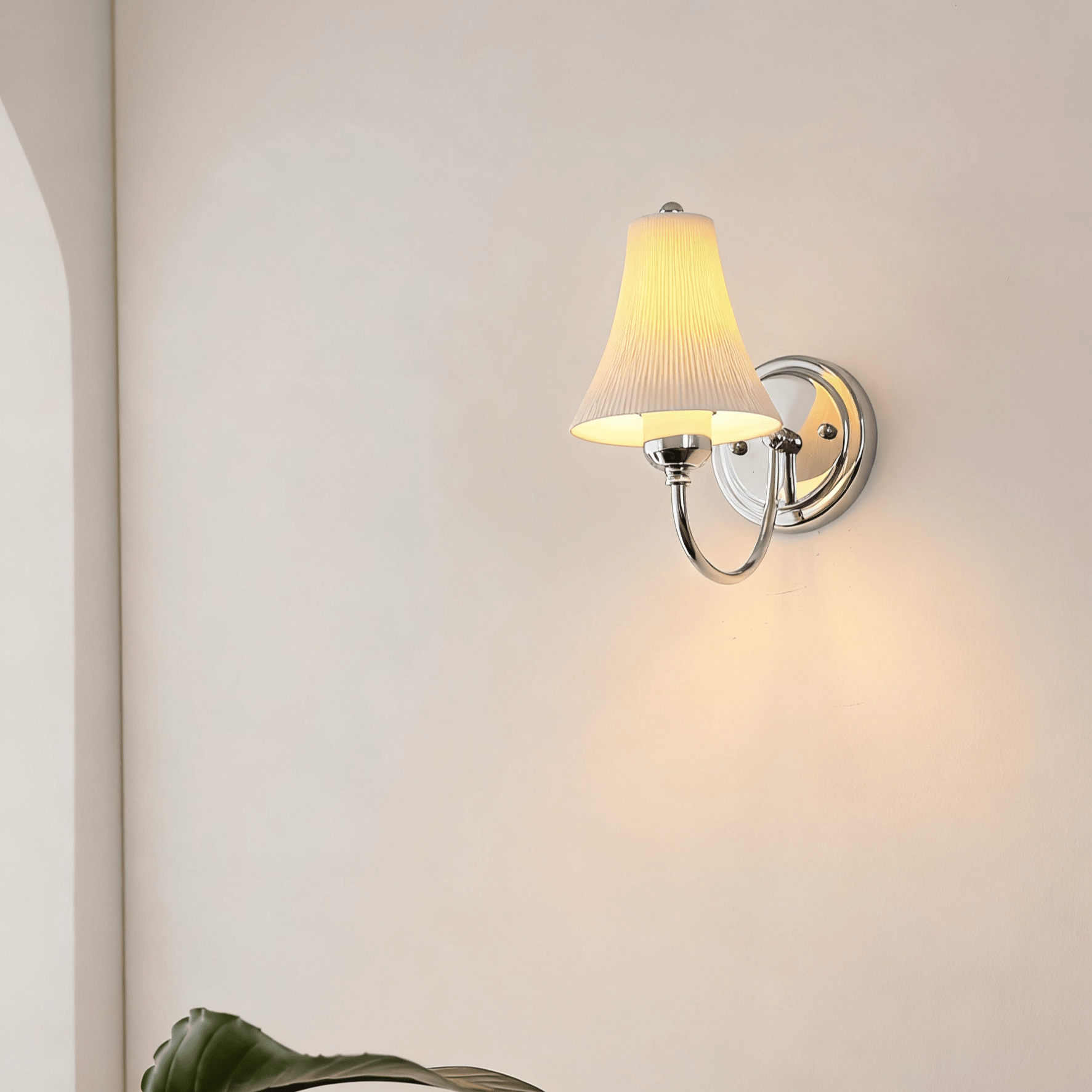 Selwyn Slim Waist Wall Sconce