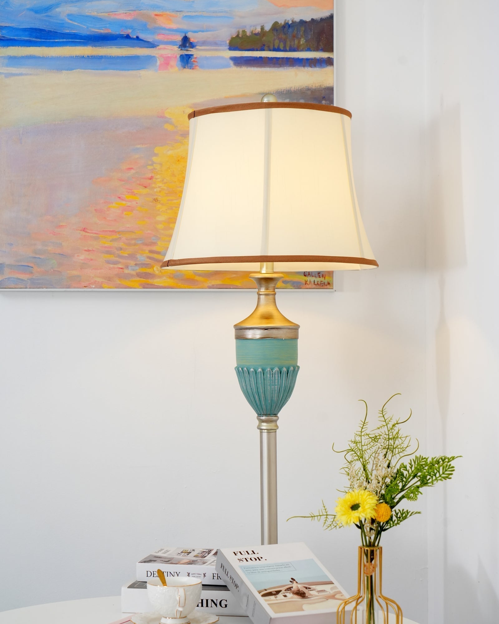 Niraaya Vintage Resin Floor Lamp