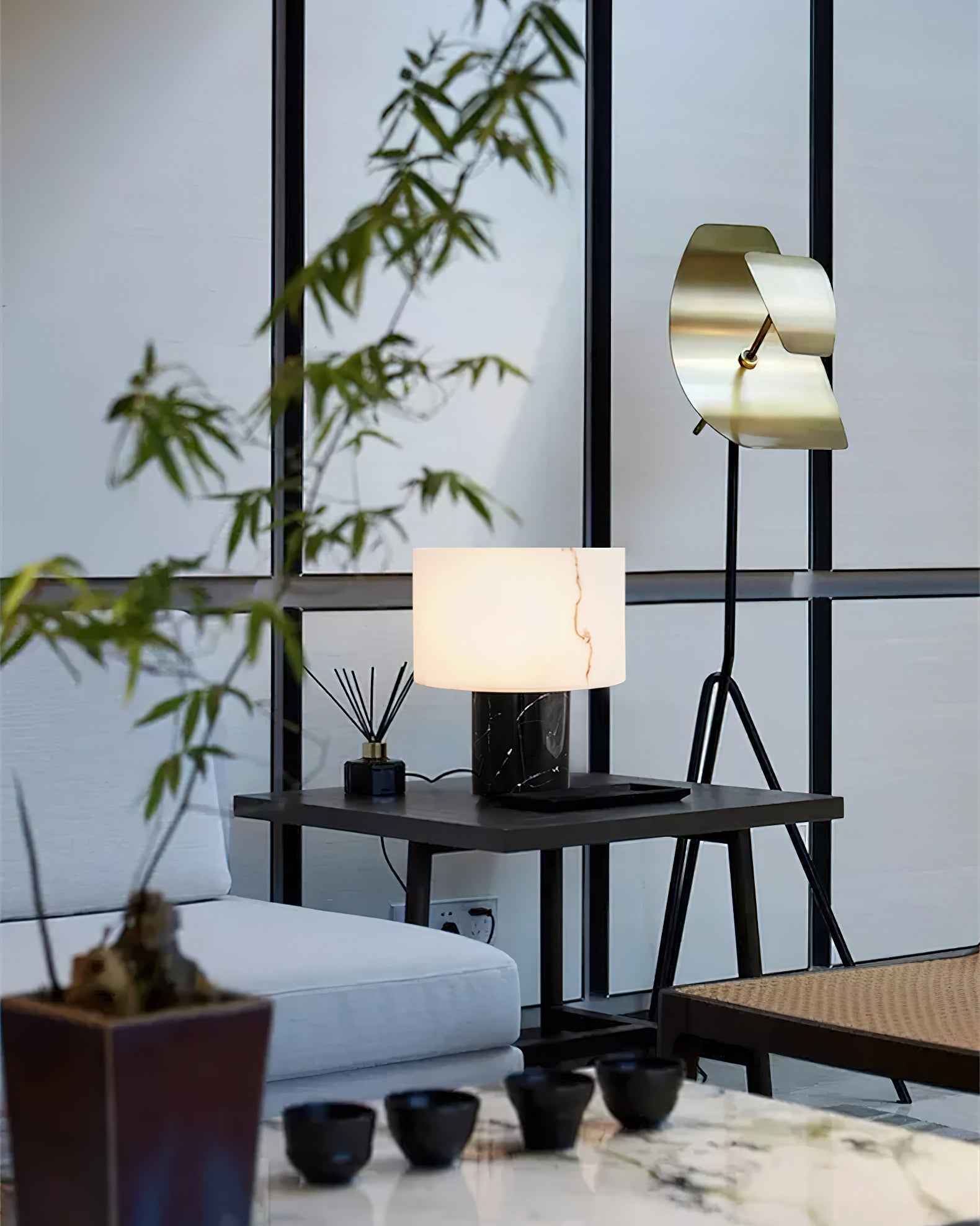 Noriseria Table Lamp