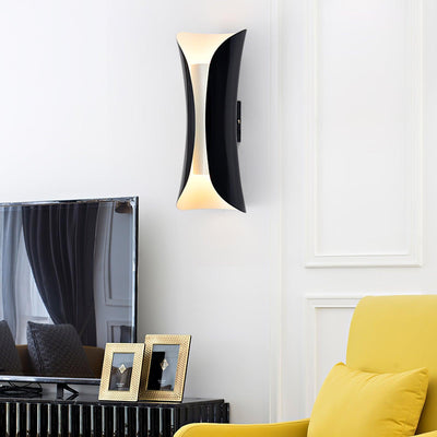 Lumirenne Small Waist Wall Lamp