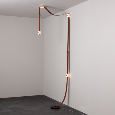Seliine Floor-to-Ceiling Lamp