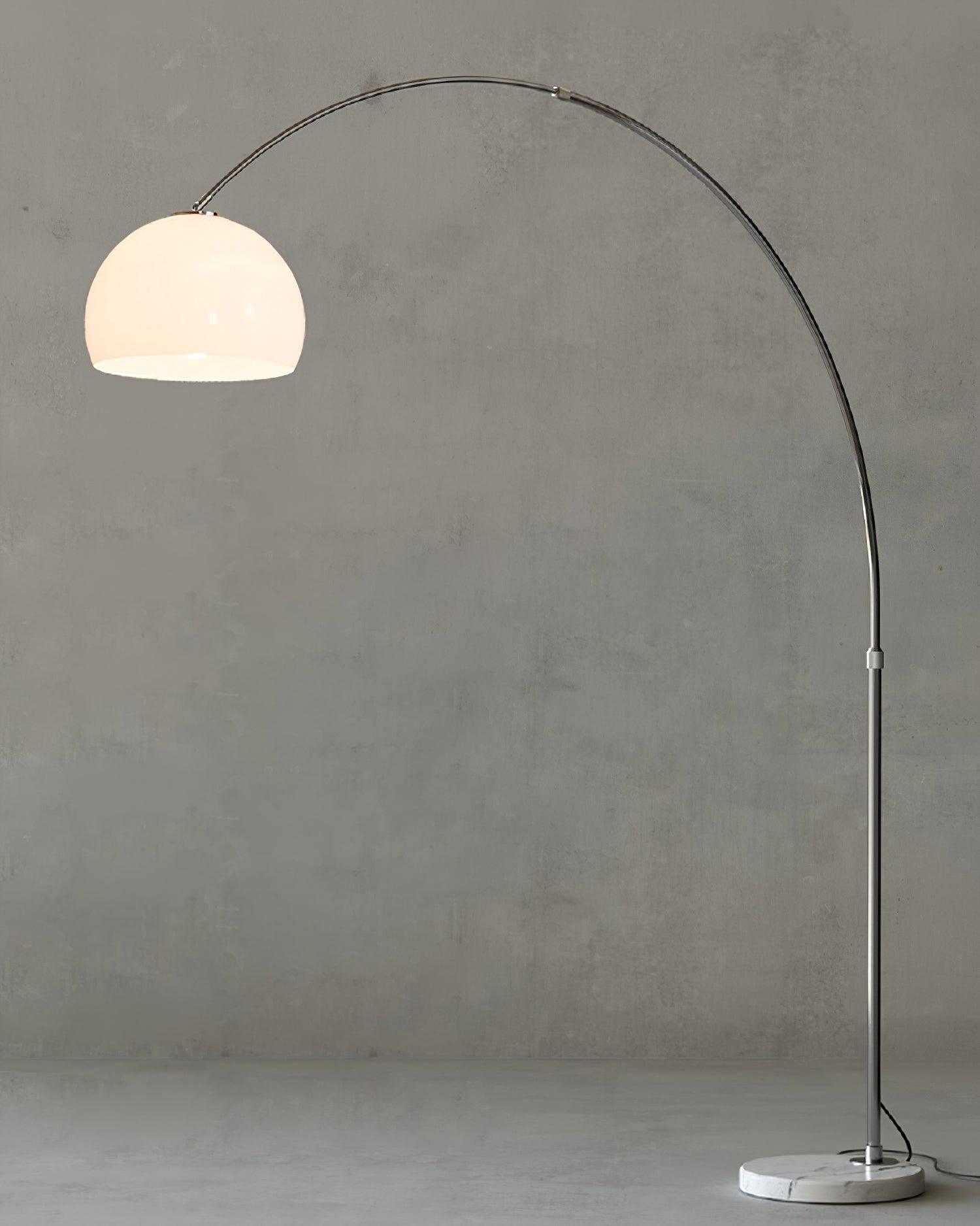 Lun Minimalist Floor Lamp