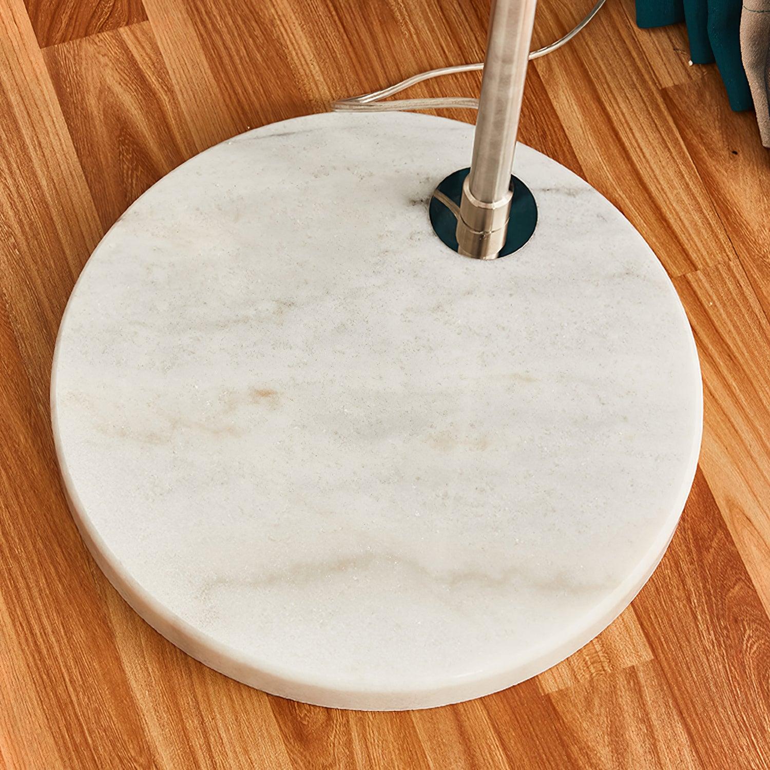 Lun Minimalist Floor Lamp