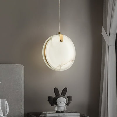 Nivaine Alabaster Pendant Light