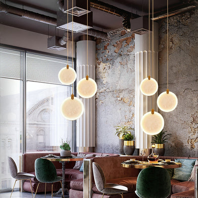 Nivaine Alabaster Pendant Light